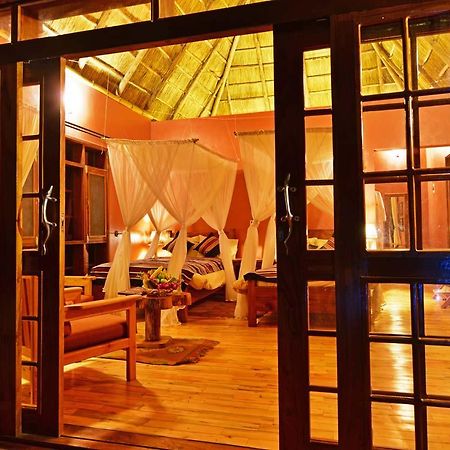 Primate Lodge Kibale Kampala Eksteriør billede