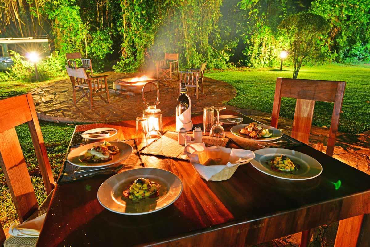 Primate Lodge Kibale Kampala Eksteriør billede