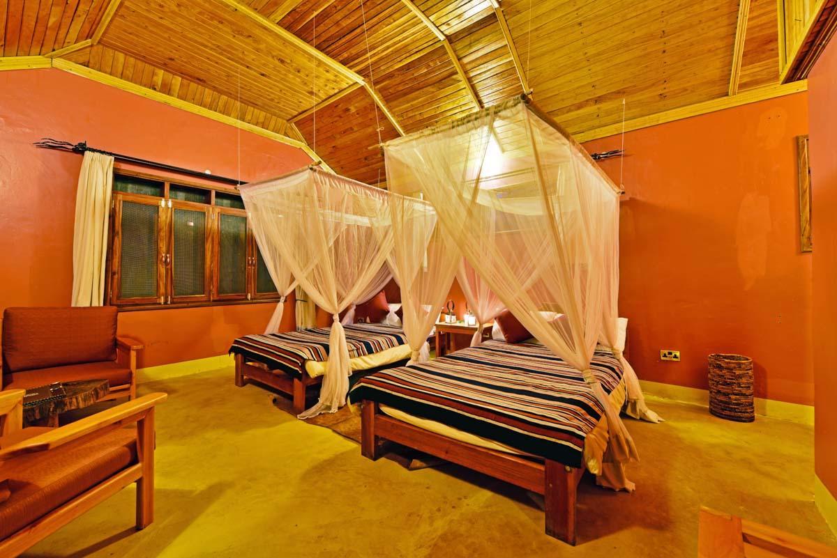 Primate Lodge Kibale Kampala Eksteriør billede