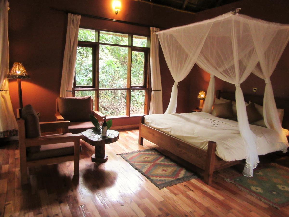 Primate Lodge Kibale Kampala Eksteriør billede